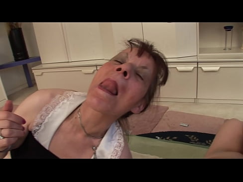 ❤️ Divām vecmāmiņām un vectētiņam ir sekss trijatā Kvalitatīvs porno pie porno lv.amzhoka.top ❤